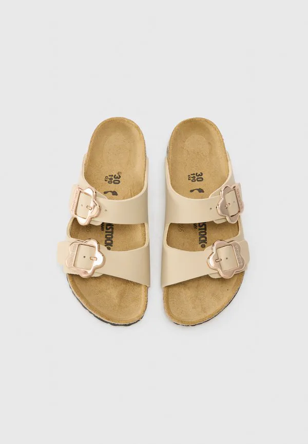 Сандалии унисекс с цветочной пряжкой arizona Birkenstock, Sandcastle — фото 4