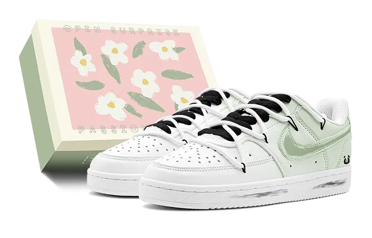 

Кроссовки Nike Court Vision 1 Skateboarding Shoes Women's Low-top Cloud White/Core Black/Green Spark, зеленый