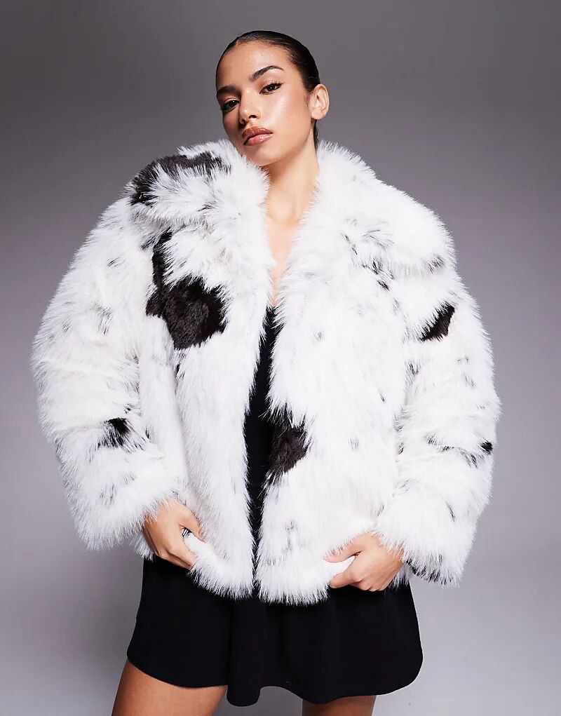 

Искусственный мех ASOS DESIGN с верхним воротником, кремового и черного цветов с коровьим принтом