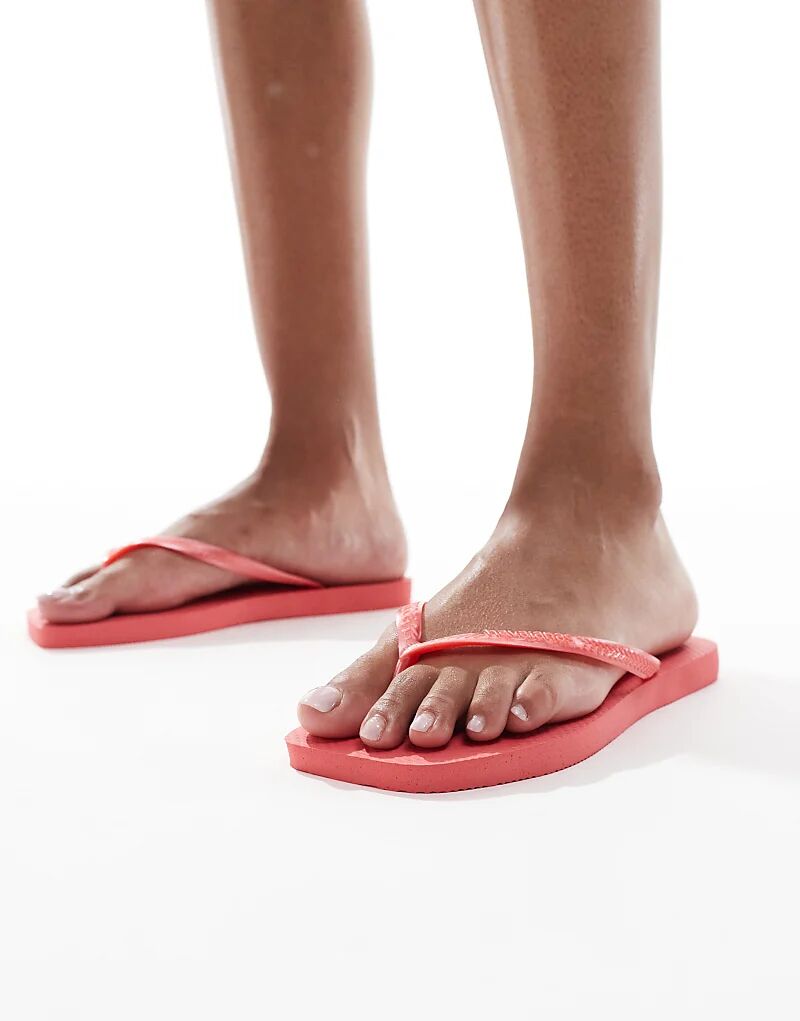 Шлепанцы Havaianas с квадратным носком кораллового цвета