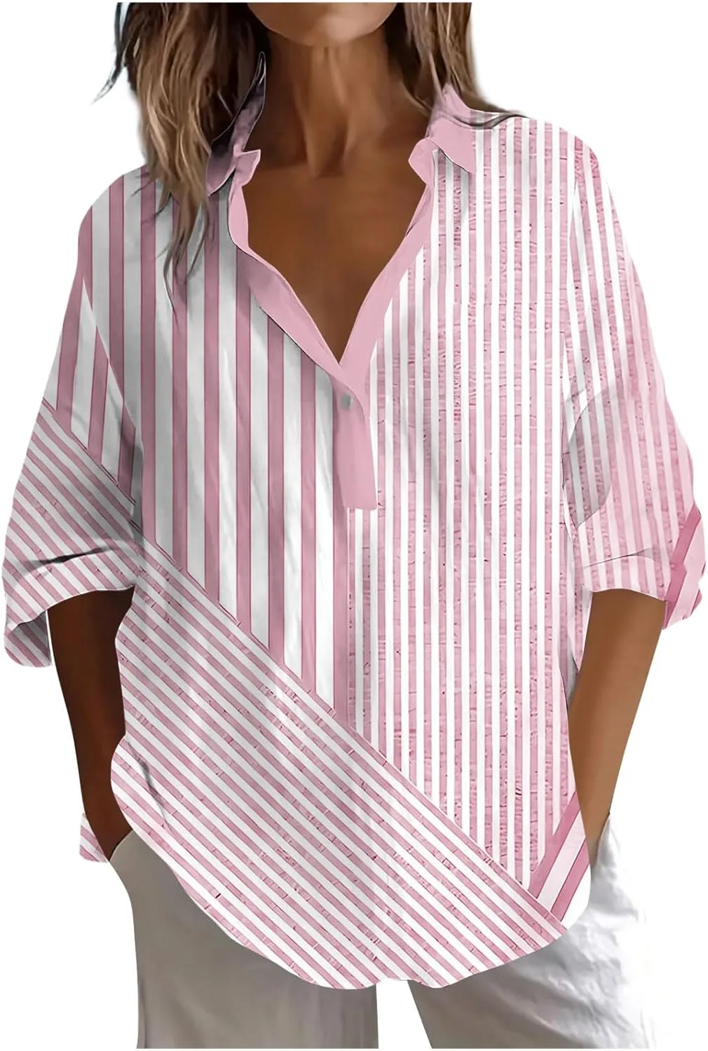 

Женская блузка свободного кроя с длинным рукавом и высоким воротником