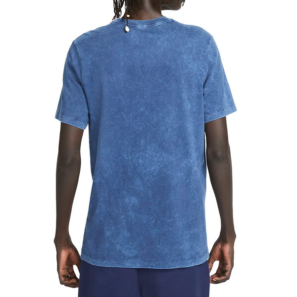 Футболка Nike Sportswear Club Washed-Dye T-Shirt 'Blue', синий — фото 2