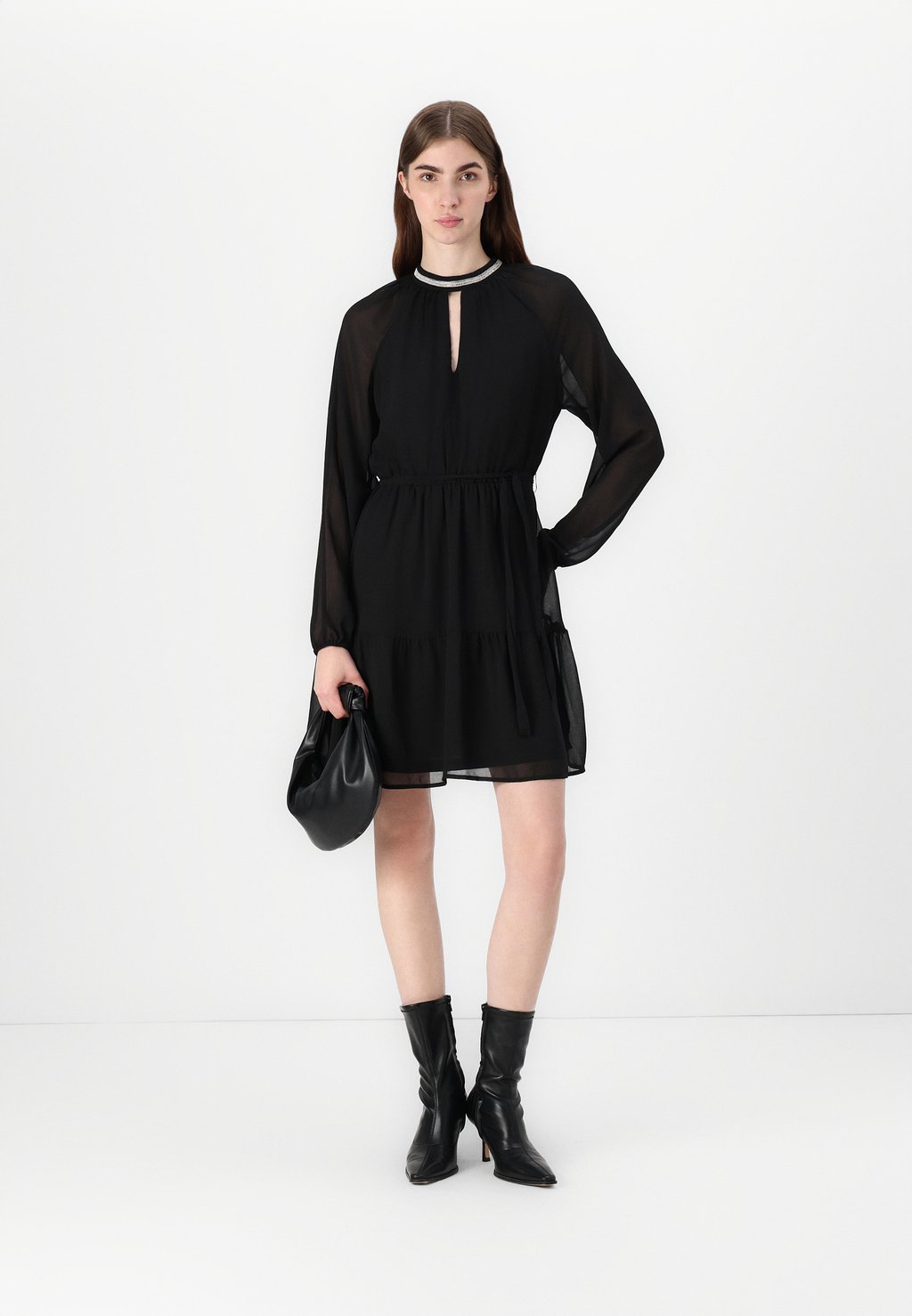 

Коктейльное платье / Вечернее платье VIANLIS SHORT DRESS VILA, черный