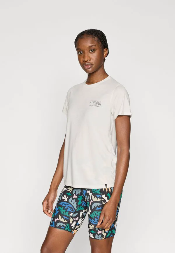 

Спортивная футболка trail stratapeaks Patagonia, White, Белый, Спортивная футболка trail stratapeaks Patagonia, White