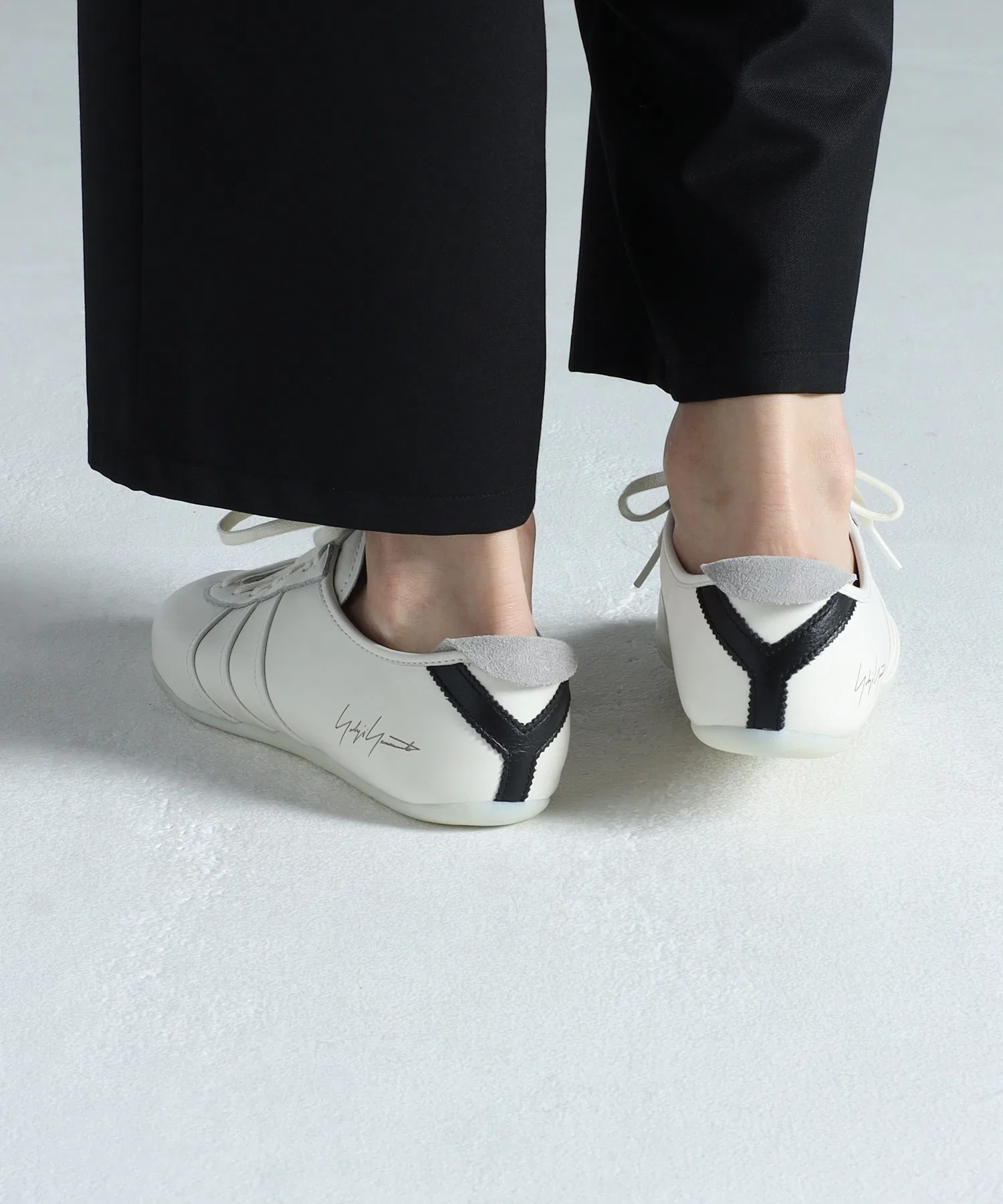 Унисекс кожаные кроссовки Y-3 TOKYO чёрно-белые — фото 2