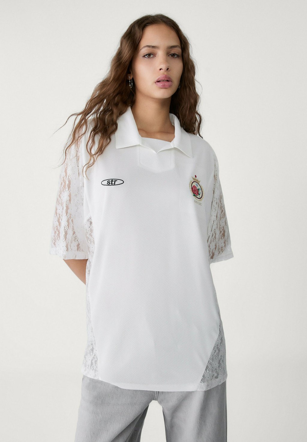 

Рубашка поло FOOTBALL Stradivarius, белый
