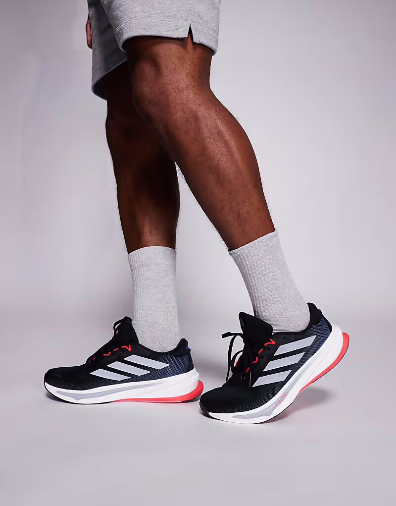 Кроссовки Adidas Running Supernova Rise 2 черного, серого и красного цвета Adidas Performance — фото 2