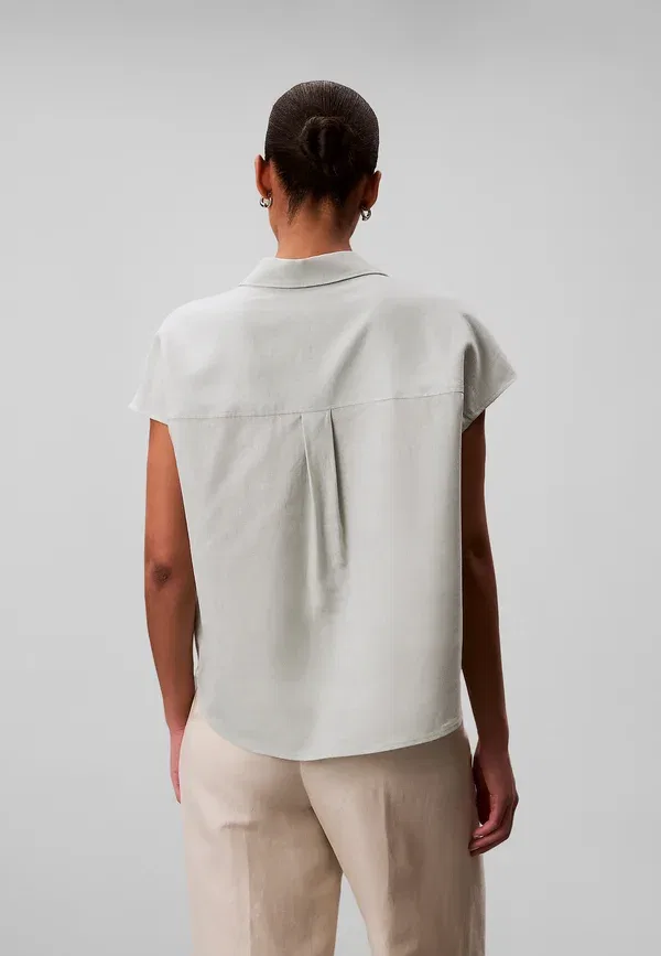 Блуза Calvin Klein, бледно-луговой — фото 3