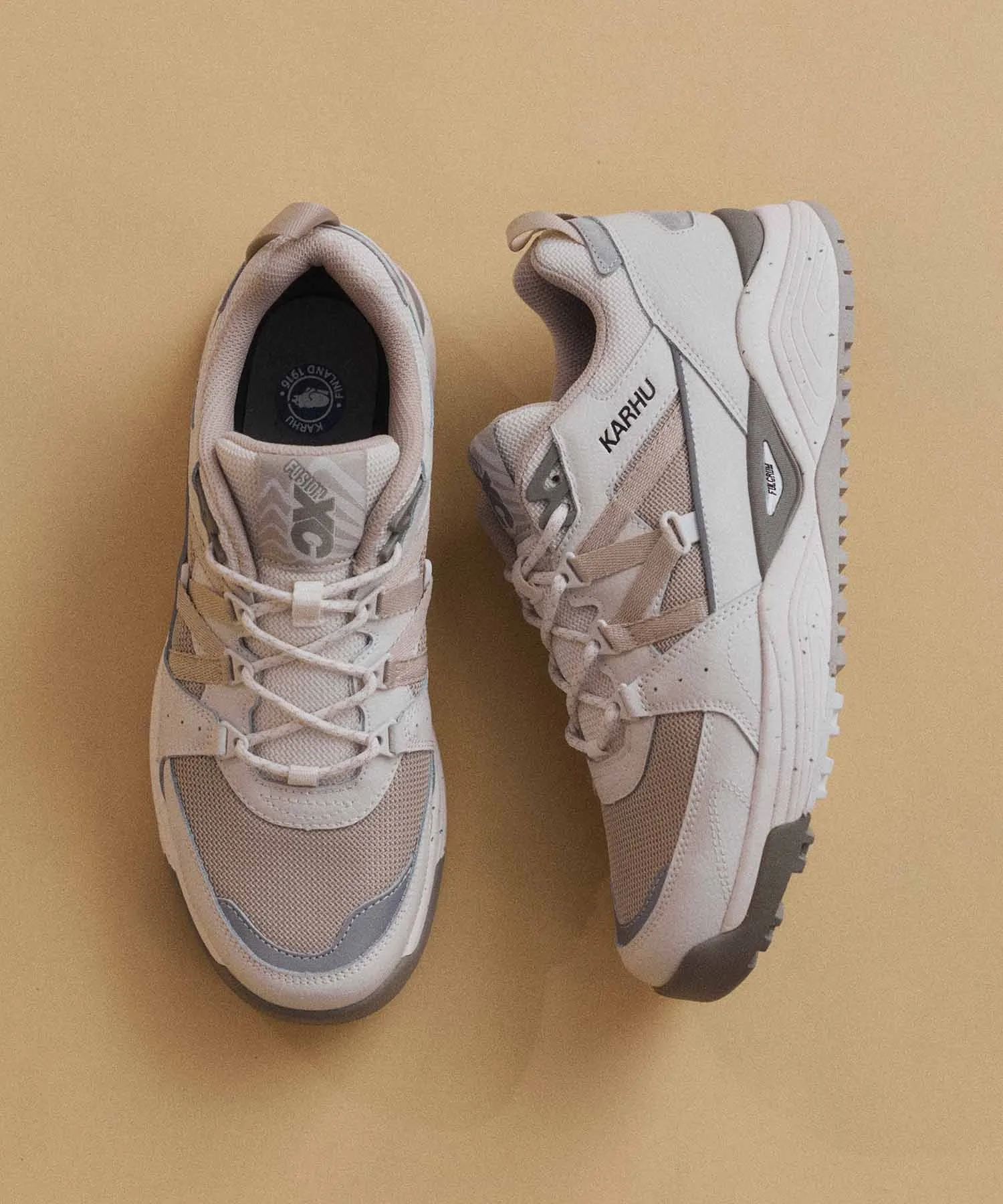 Кроссовки Fusion XC KARHU белые