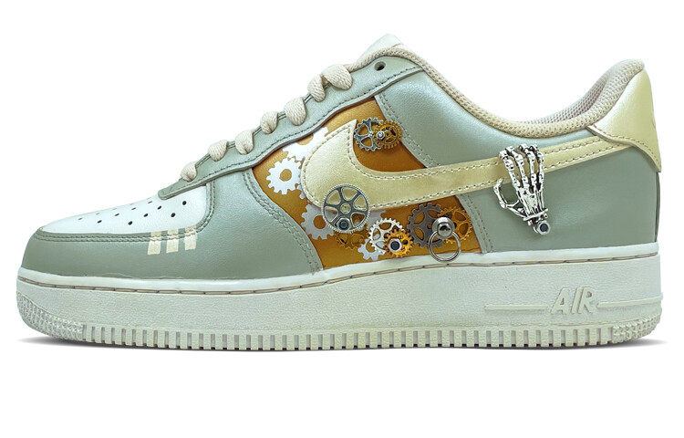 

Кроссовки для скейтбординга Air Force 1 мужские с низким верхом цвета металлик Nike