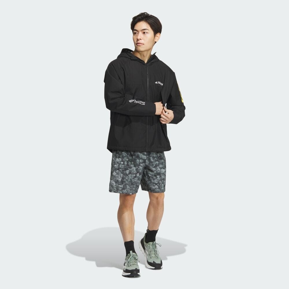 

Куртка Adidas National Geographic WINDSTOPPER Jacket, черный
