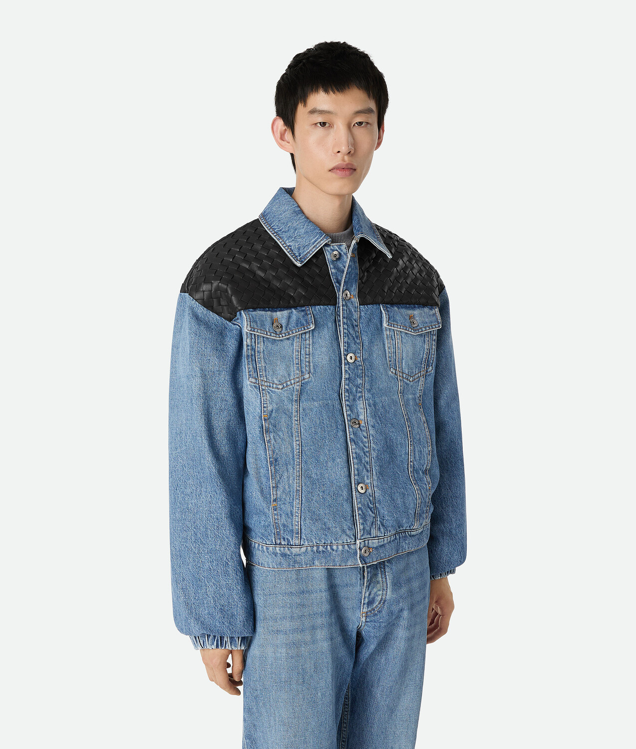 

Мужская винтажная джинсовая куртка Vintage Indigo Denim Jacket BOTTEGA VENETA, синий