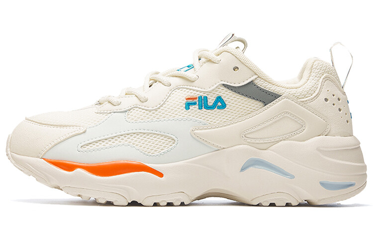 

Женские массивные кроссовки Fila Tracer
