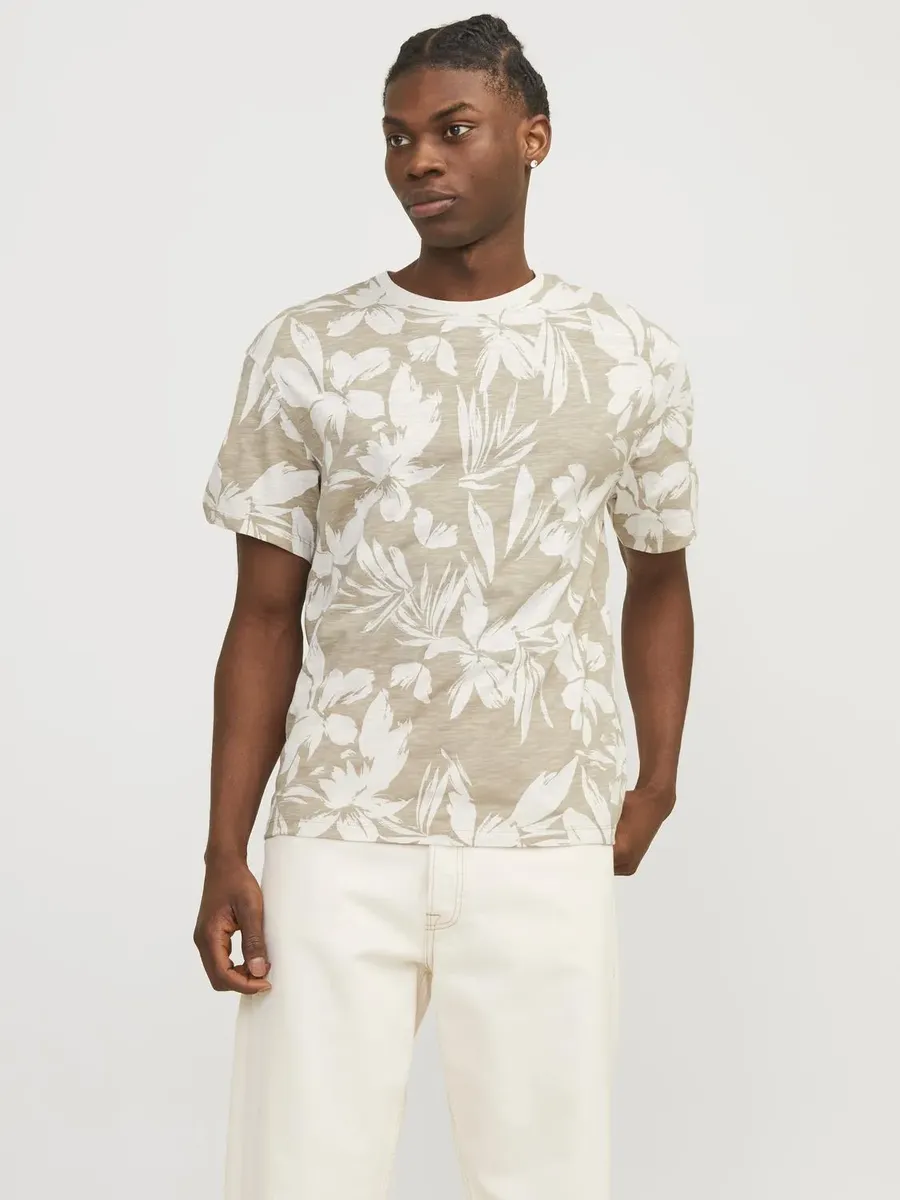 

Футболка Jack & Jones "JJEJEFF AOP TEE SS SN", цвет Crockery