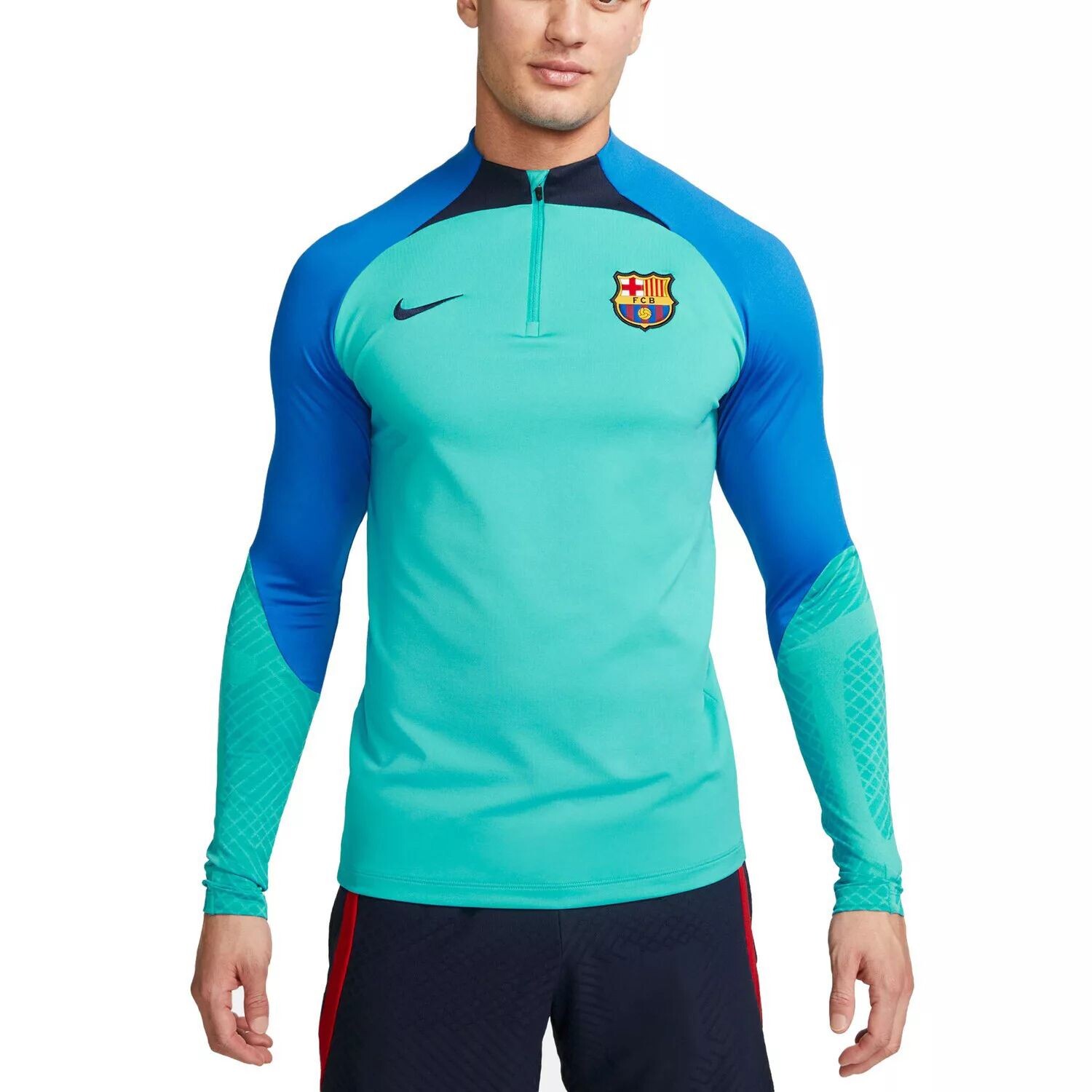 

Мужской синий топ Barcelona Strike Drill Performance реглан с молнией четверти и длинными рукавами Nike