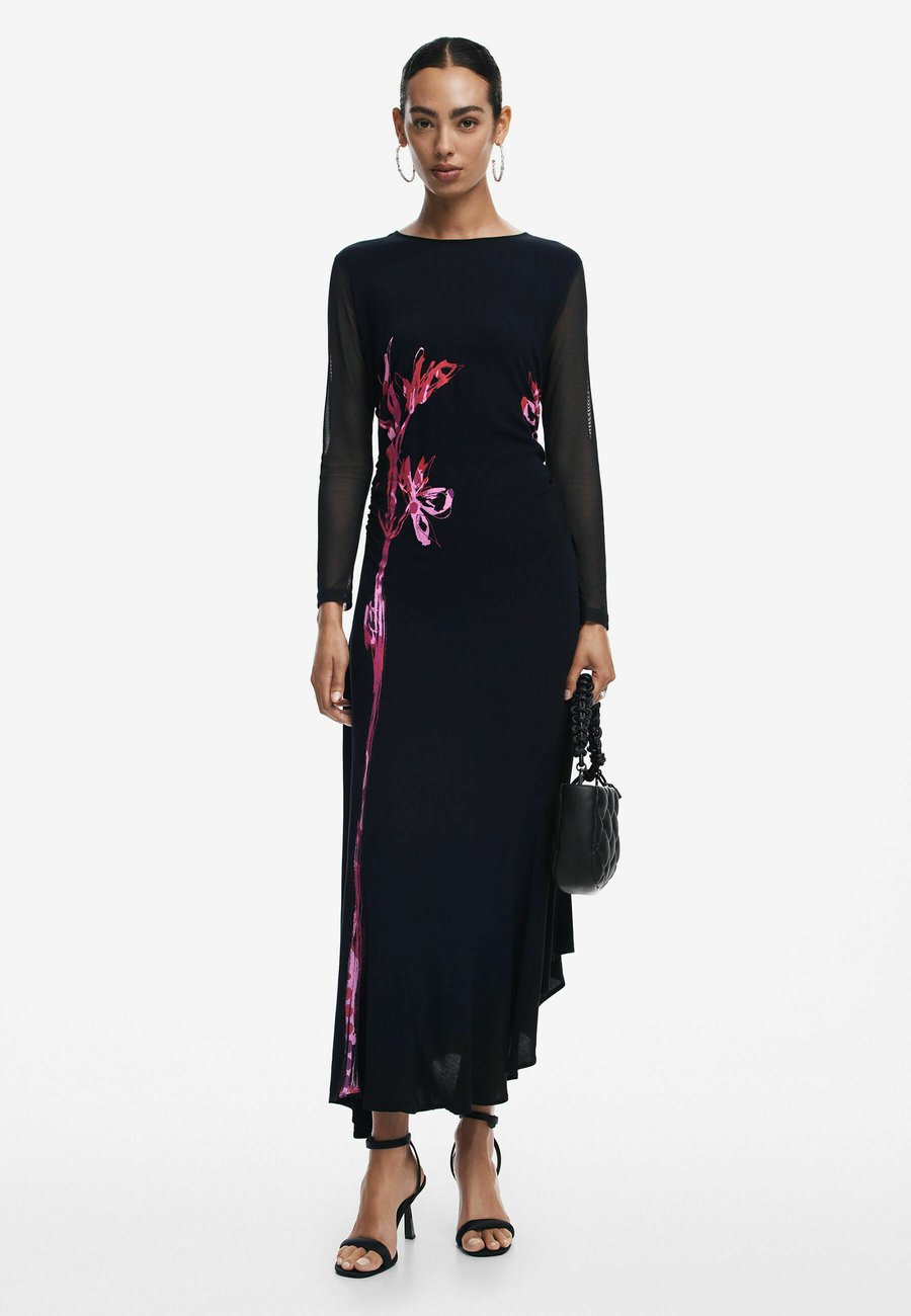 

Платье Desigual Maxi dress, Black