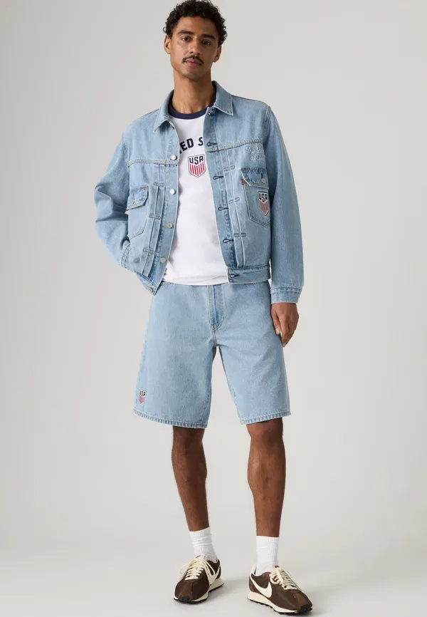 Джинсовые шорты Levi'S, модель 478 baggy, цвет деним — фото 2