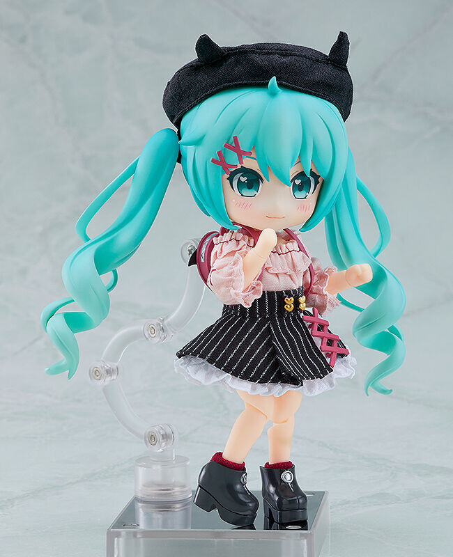 

Виниловая фигурка Hatsune Miku - Hatsune Miku Nendoroid Doll (Date Outfit Ver.)