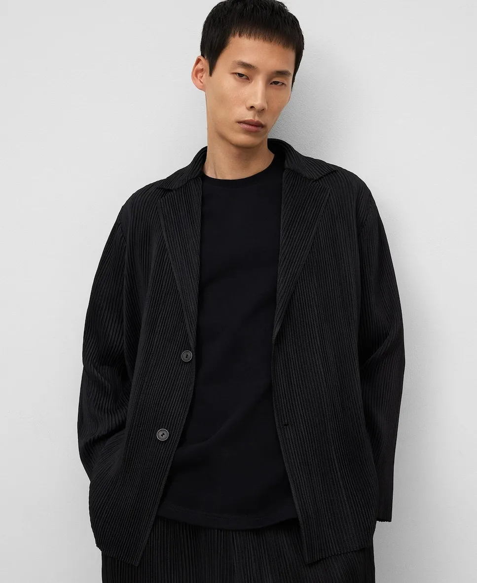 

Мужской блейзер из креповой ткани на пуговицах Adolfo Dominguez, черный