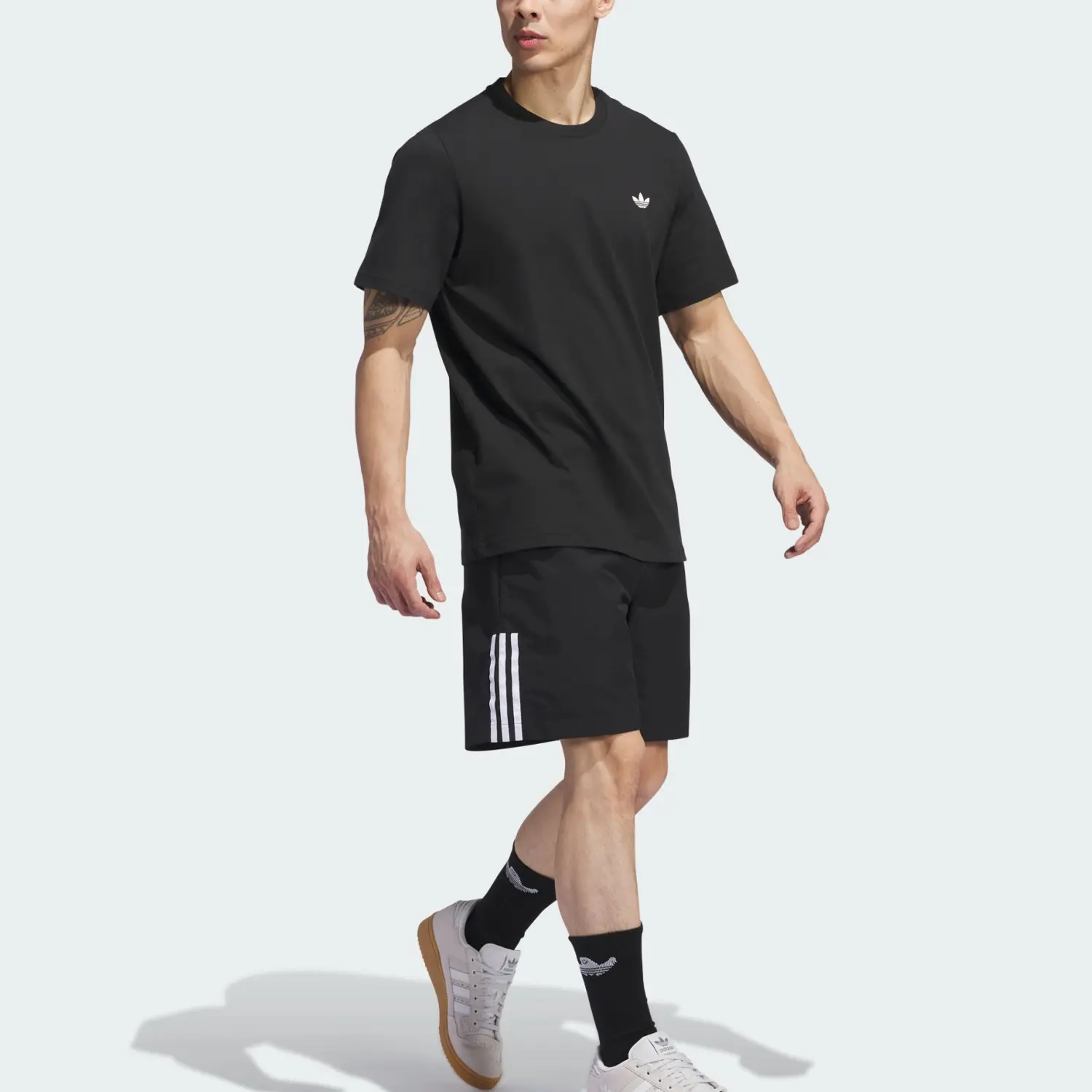 Футболка Adidas Originals черная — фото 2
