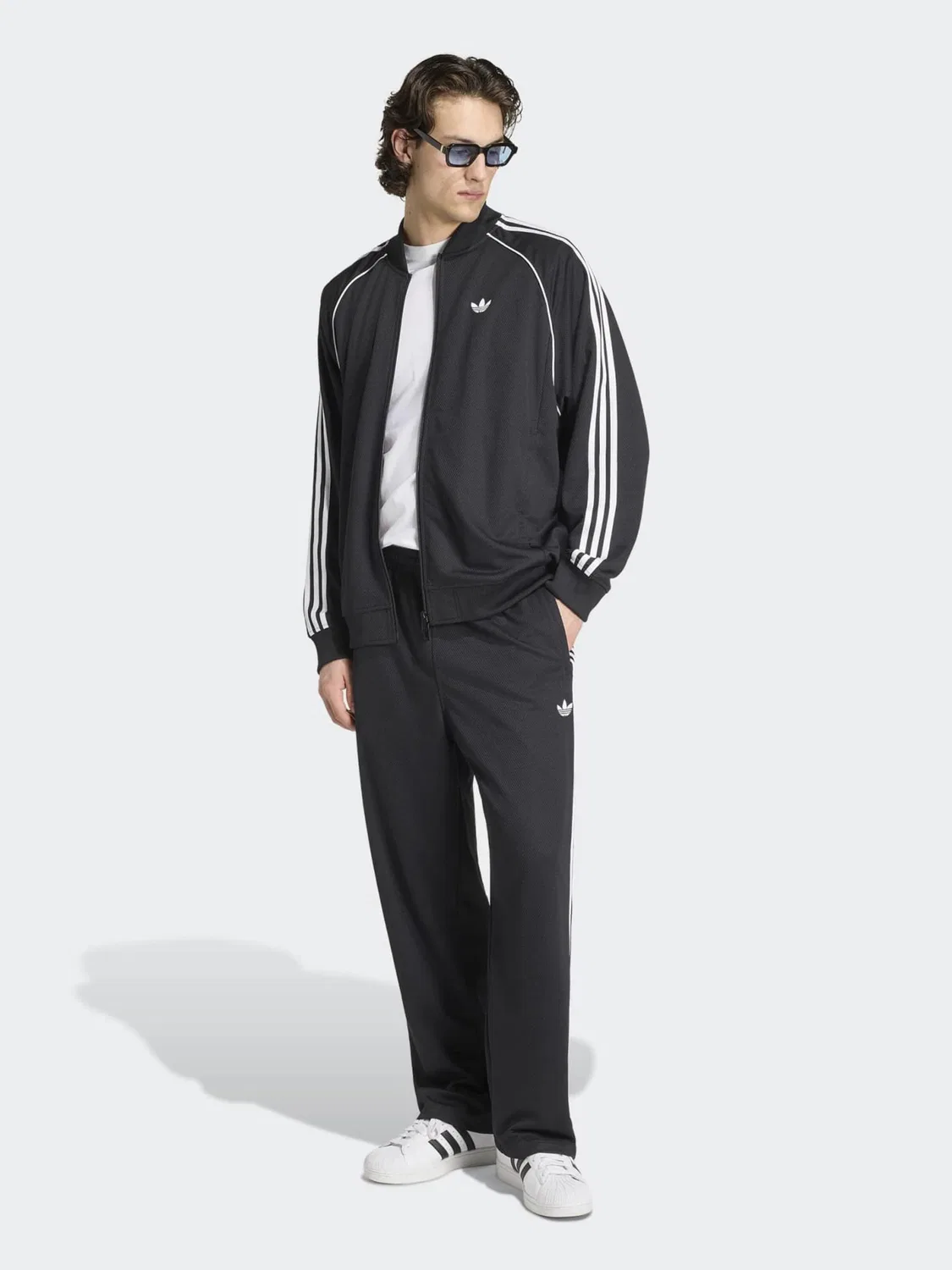 Спортивная куртка Adidas Originals черного цвета — фото 3