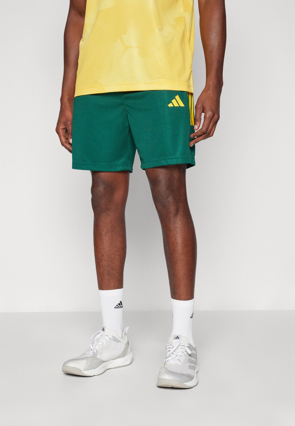 

Спортивные шорты HOUSE OF TIRO NATIONS PACK SHORT adidas Sportswear, зеленый