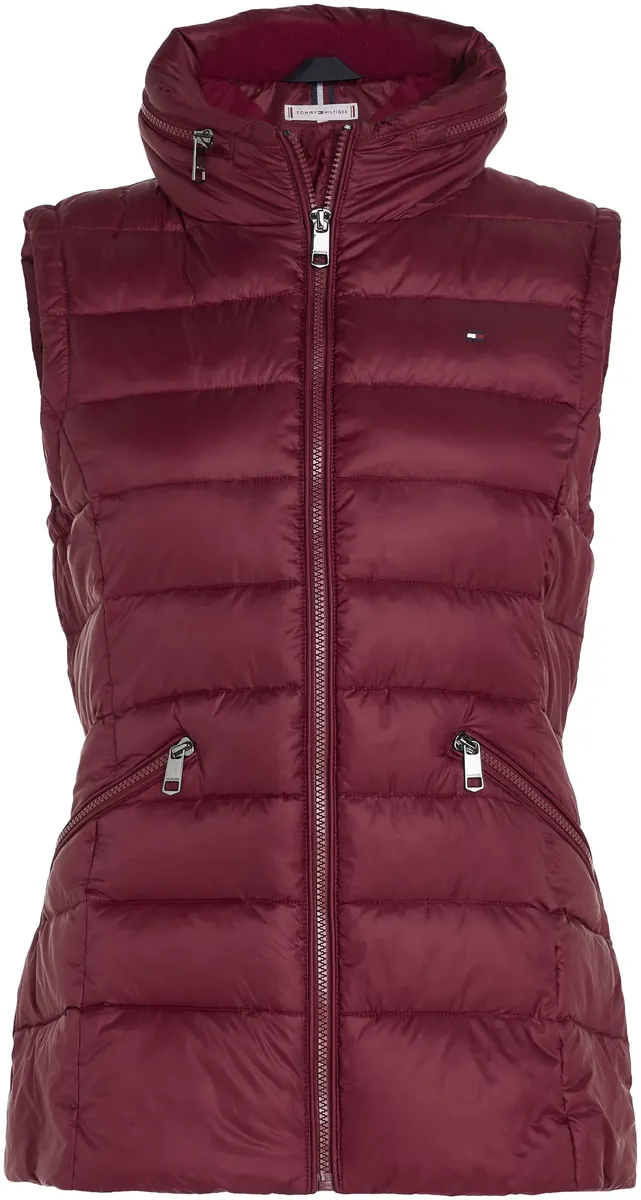 

Стеганый жилет Tommy Hilfiger "MW PADDED GLOBAL STRIPE VEST", со скрытым капюшоном в воротнике-стойке, цвет Rouge