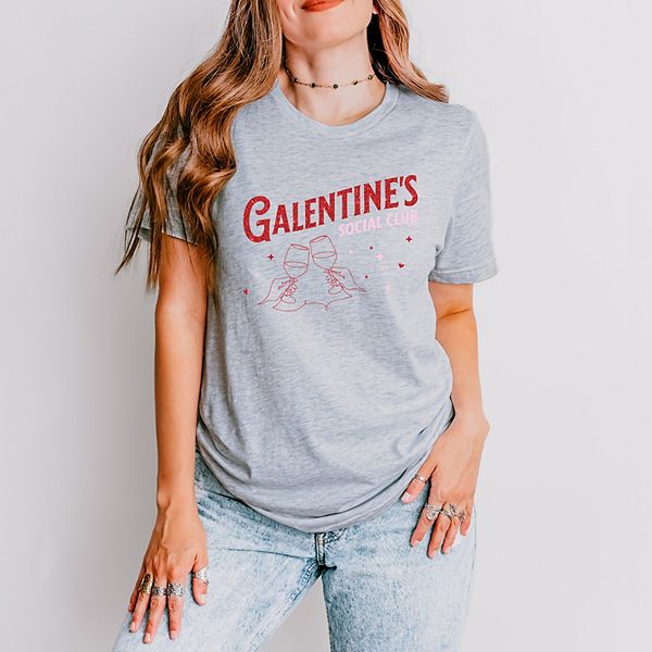 

Galentine's social club glitter - женская футболка с коротким рукавом и принтом Simply Sage Market, Heather Grey, Серый, Galentine's social club glitter - женская футболка с коротким рукавом и принтом Simply Sage Market, Heather Grey