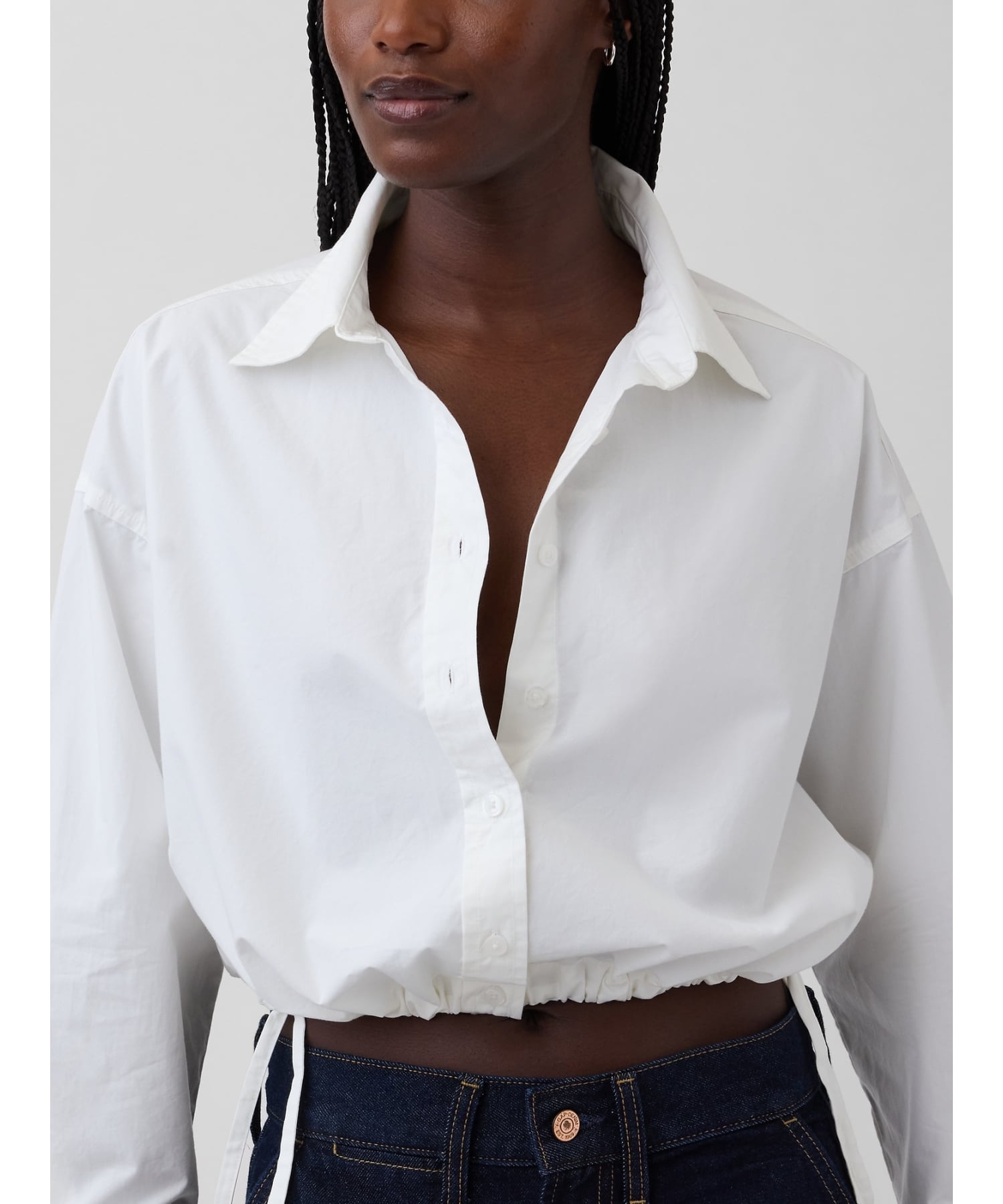 (W) Укороченная рубашка оверсайз из поплина с ленточным краем GAP, OPTIC_WHITE