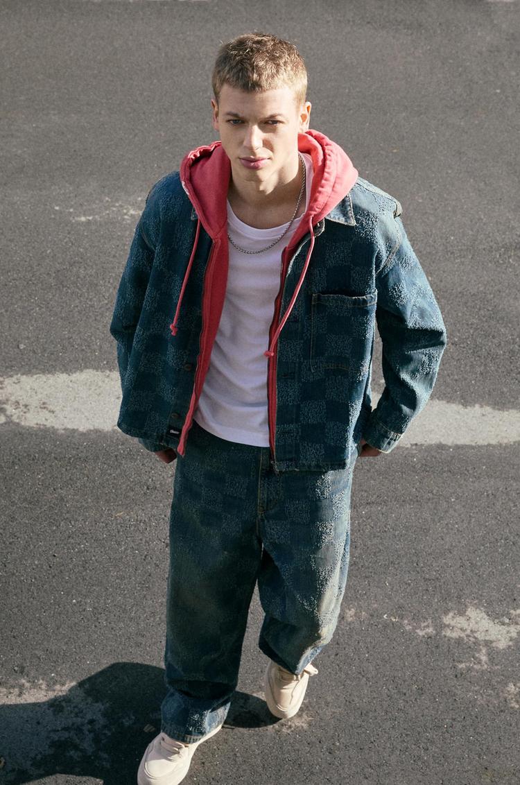 

Клетчатые джинсы-скейтеры Pull And Bear, голубой