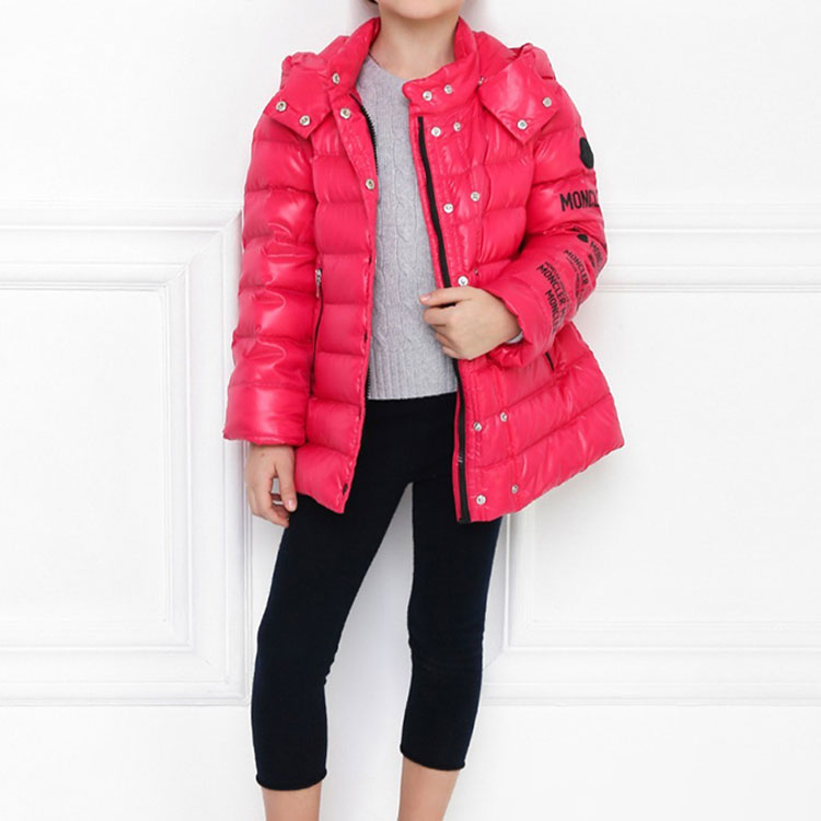 Детская пуховая куртка Moncler, розово-красная — фото 4