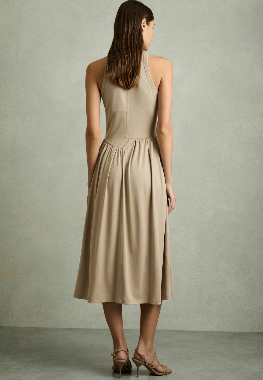 

Платье из джерси Reiss, бежевый