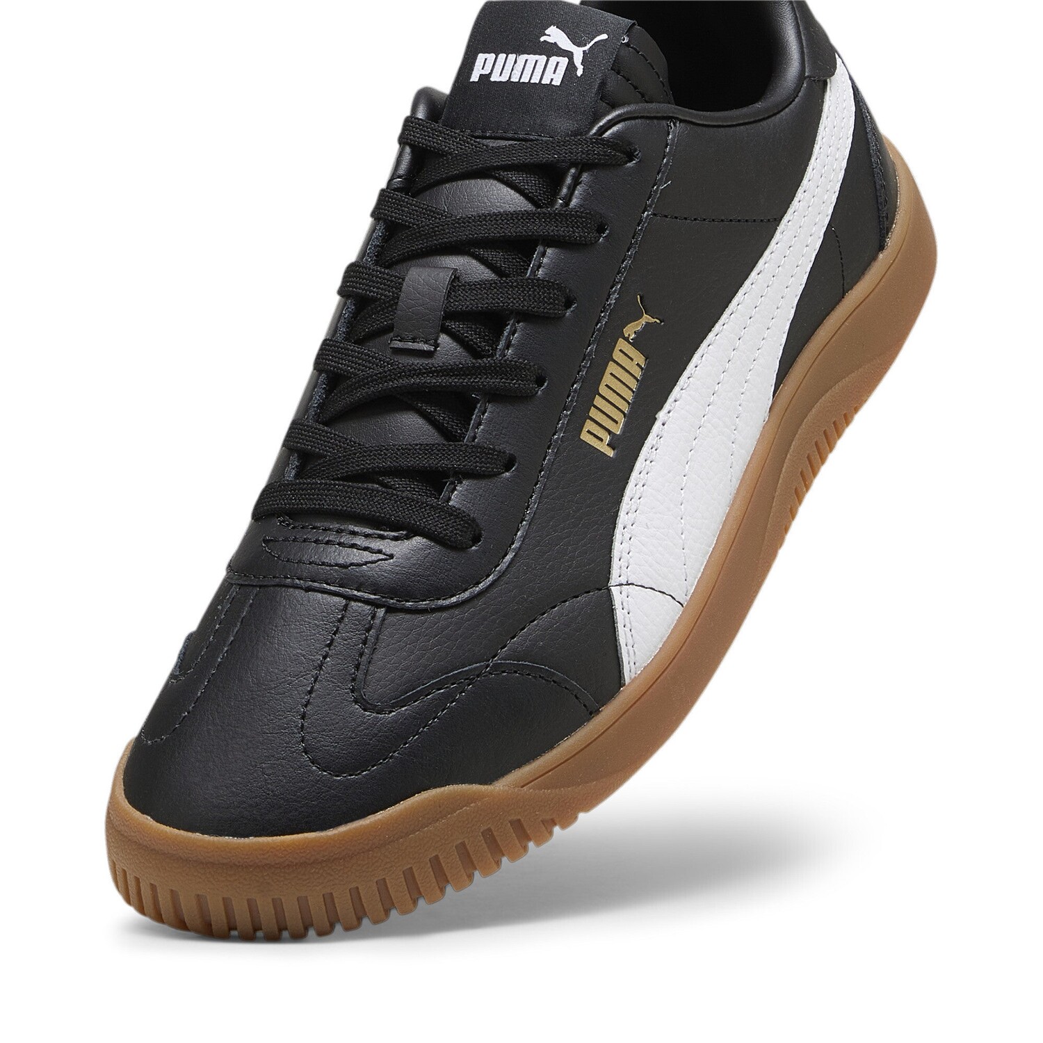 

Кроссовки PUMA Club 5v5, цвет Black/White/Gold