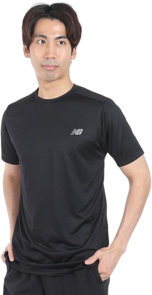 

Мужская беговая футболка New Balance Sport Essentials с коротким рукавом, влагоотводящая и быстросохнущая (MT41222), черный