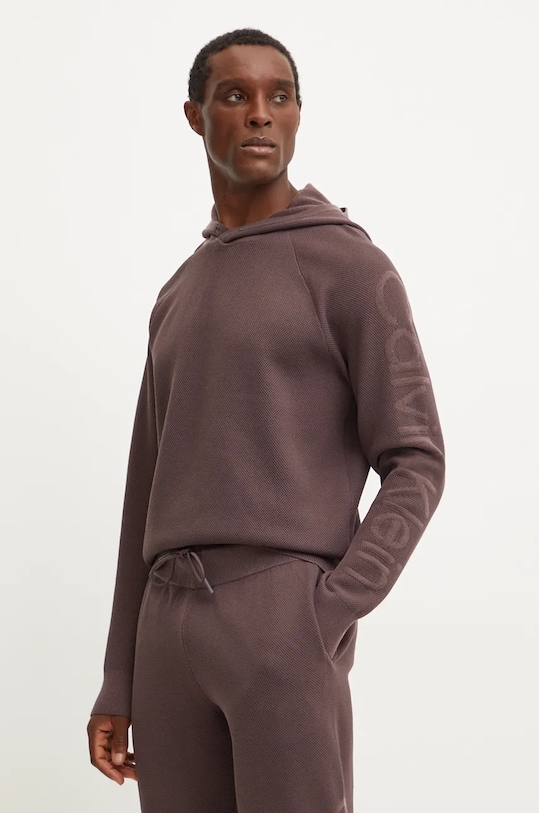 

Толстовка Calvin Klein Performance, коричневый