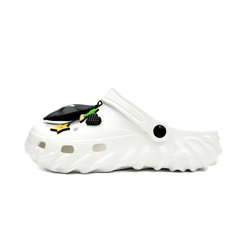 Базовая модель клогов с отпечатком Unisex Snow White OUBT, Ice Cream White