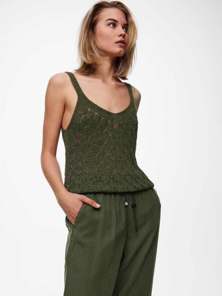 

Тканевые брюки ONLY Hose, цвет Grape Leaf