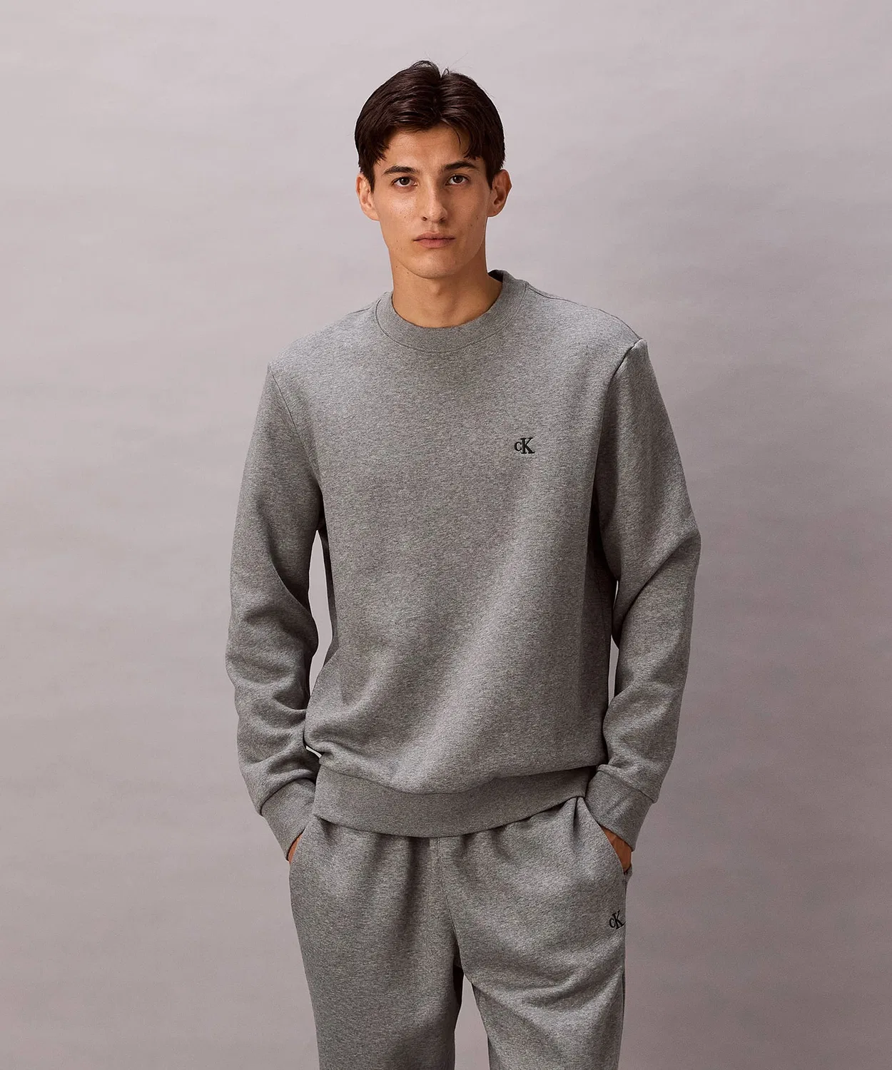 Свитшот Calvin Klein Jeans с логотипом, серый