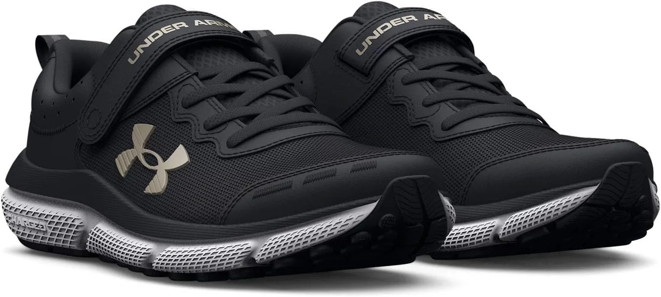 

Детские кроссовки Under Armour Assert 10 с альтернативной застежкой, черный/металлик золотой