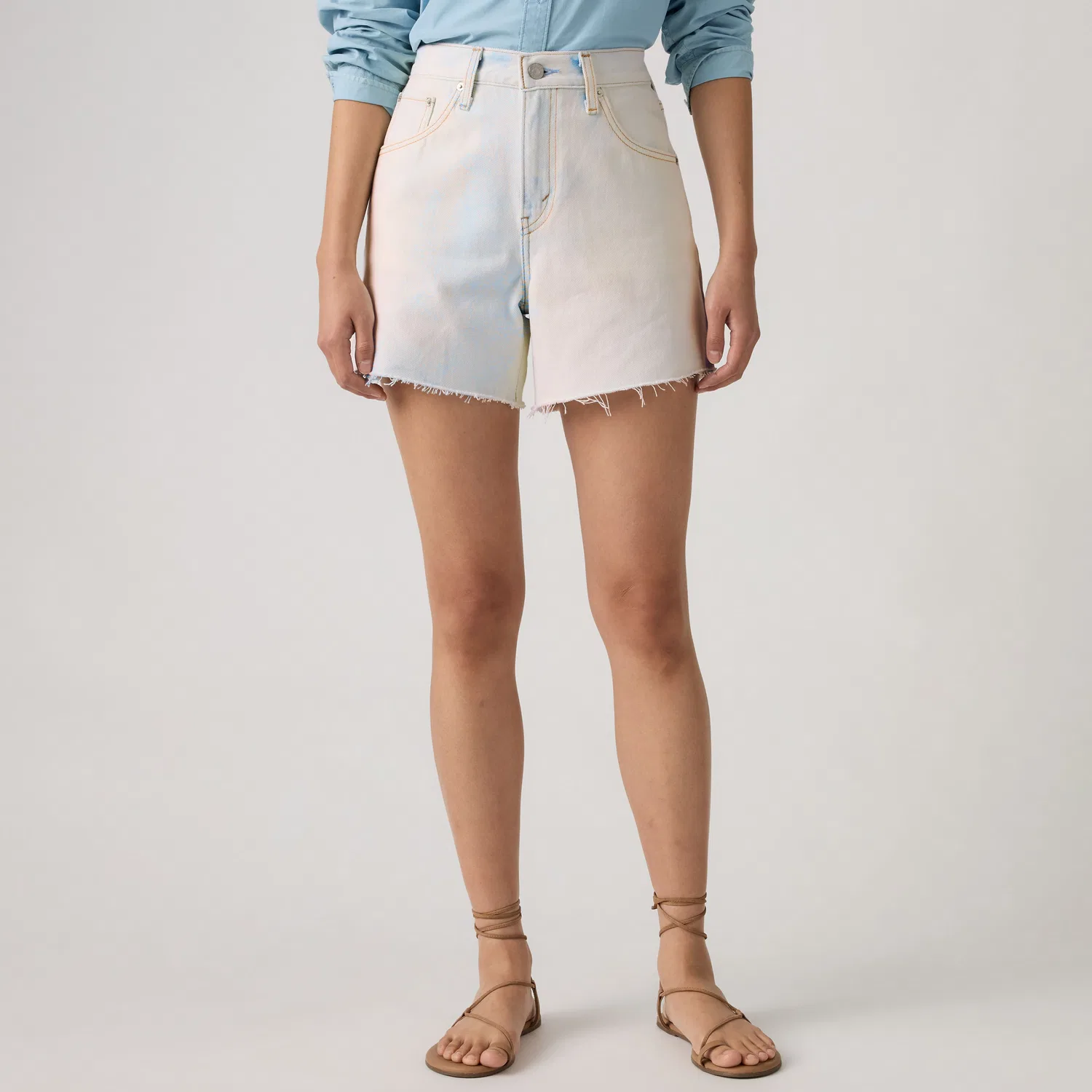 Женские шорты Cinch средней длины Levi's, Light Wash — фото 2