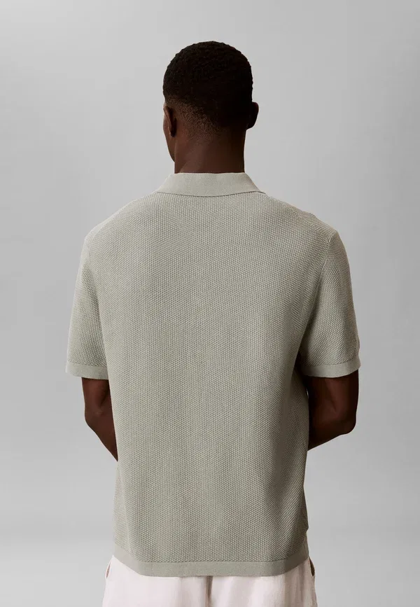 Поло фактурное Calvin Klein, тень — фото 2