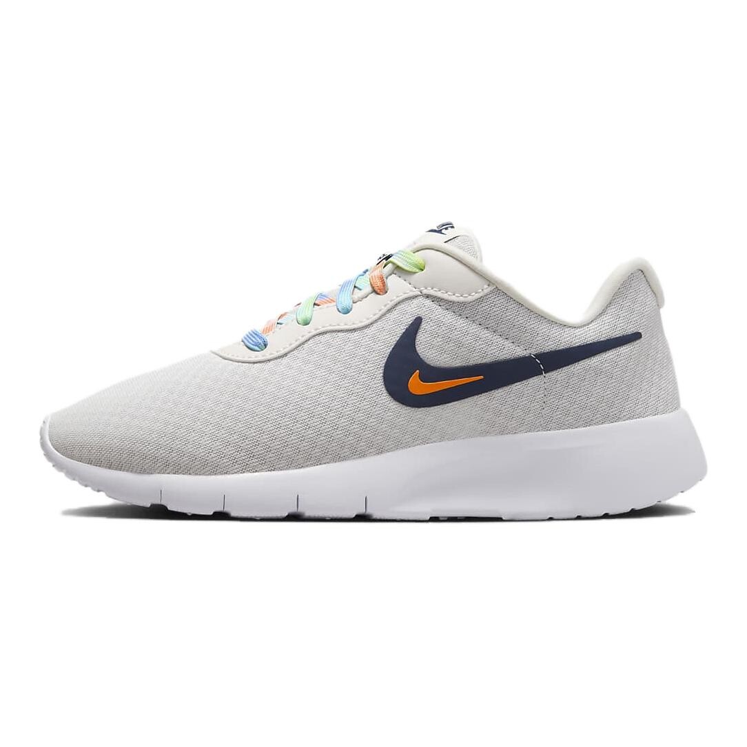 

Кроссовки Nike Tanjun Kids Lifestyle Shoes GS Low-top, серый