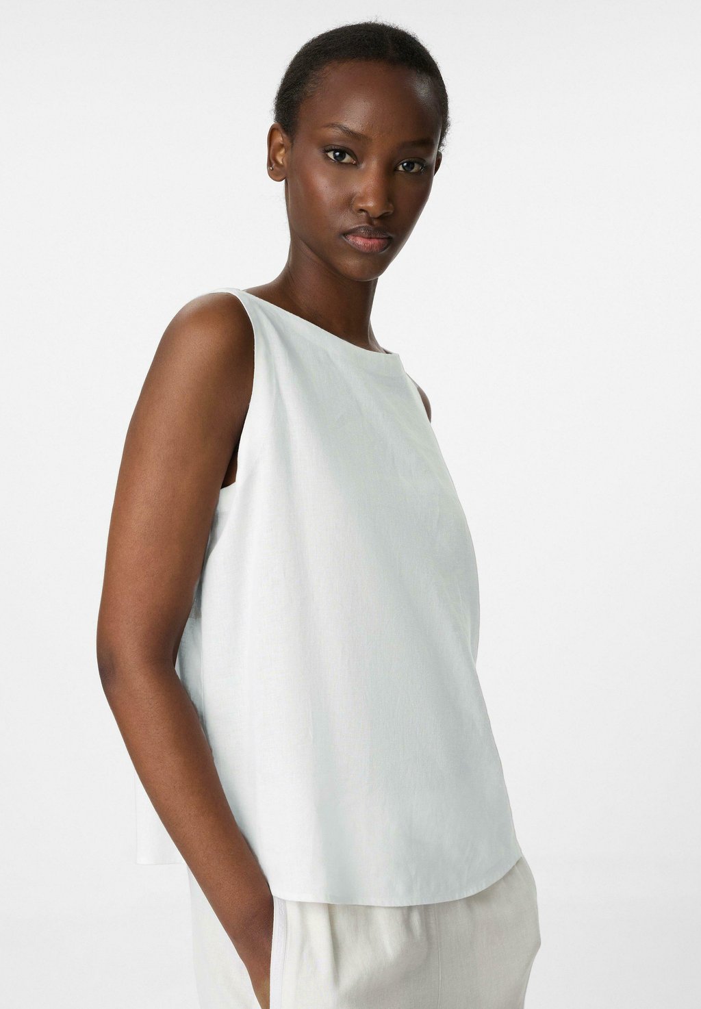 

Топ Blouse comma casual identity, белый