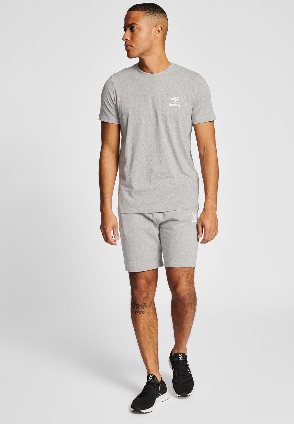 

Спортивные брюки ICONS REGULAR Hummel, серый
