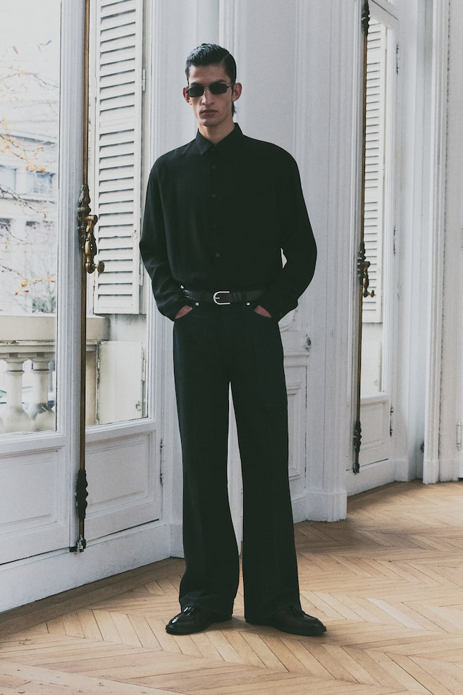 

Рубашка мятая, прямого кроя H&M, черный