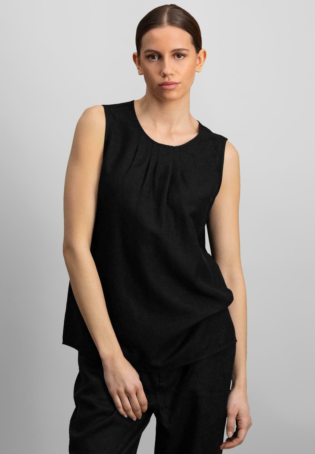 

Топ PLEATS MIX Fynch-Hatton, черный