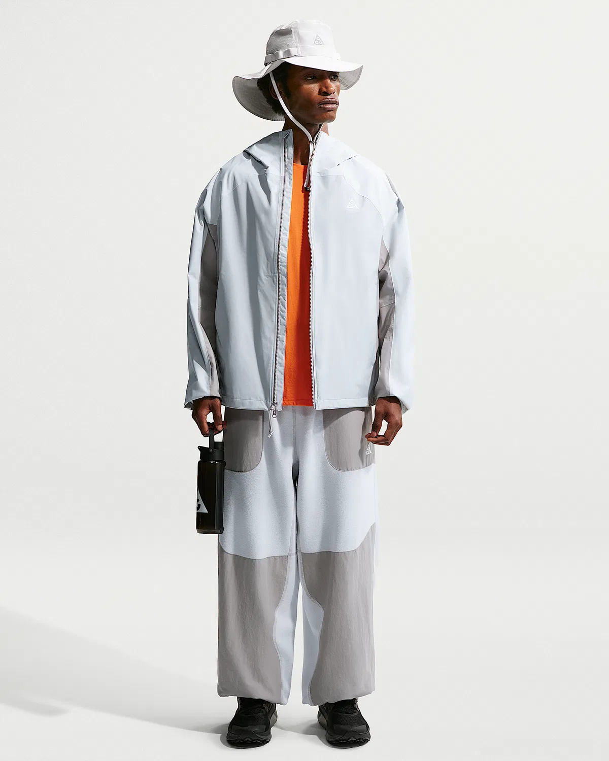 Мужская куртка Nike ACG "Phantazma" Storm-FIT ADV, Photon Dust/Grey Fog/College Grey/Summit White — фото 4