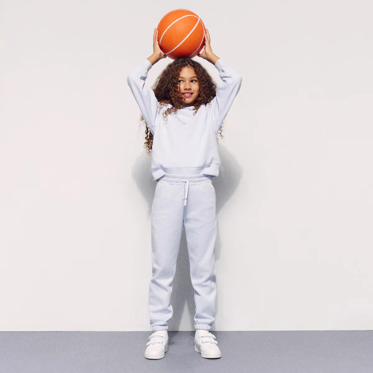 

Длинные брюки для девочек Boomerang Sportcasual, цвет 282 Malva