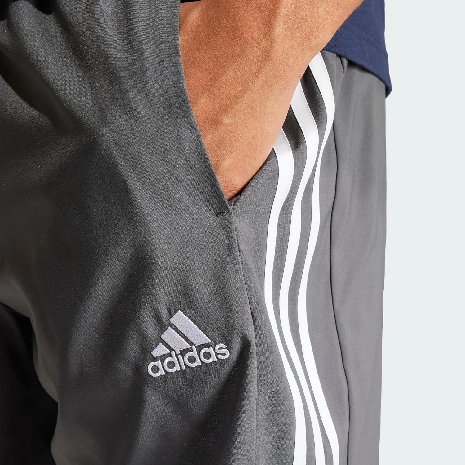 Шорты Active Regular Fit adidas, серые — фото 4