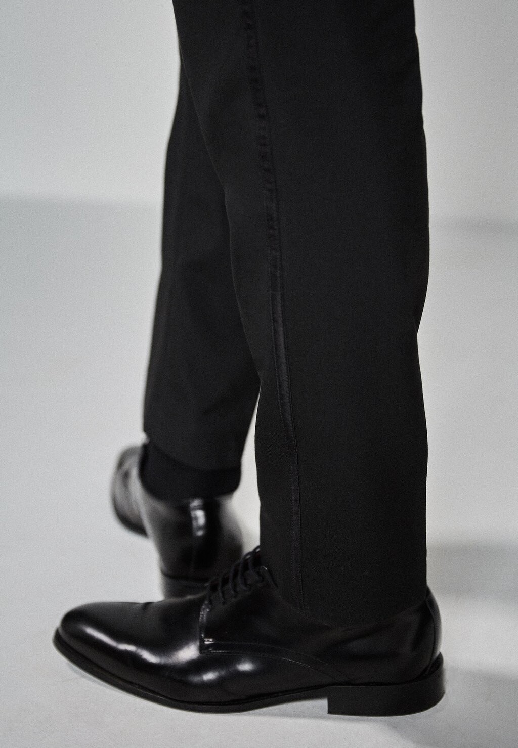 Костюмные брюки SUIT TROUSERS REGULAR FIT Next, черный — фото 4